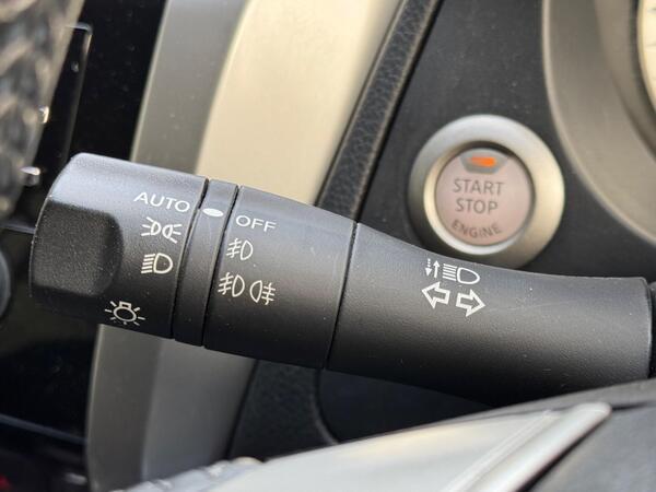 Nissan Navara 2.3 dCi Acenta+ 4WD Euro 6 (s/s) 4dr