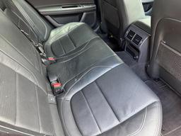 Jaguar XF 2.0d R-Sport Auto Euro 6 (s/s) 4dr at 20th
