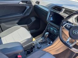 Volkswagen Tiguan 2.0 TSI R-Line Tech DSG 4Motion Euro 6 (s/s) 5dr at 46th