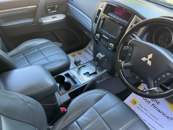 Mitsubishi Shogun 3.2 DI-DC SG5 Auto 4WD Euro 6 5dr LWB
