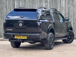 Nissan Navara 2.3 dCi N-Guard Auto 4WD Euro 6 4dr at 3th