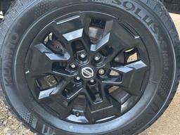 Nissan Navara 2.3 dCi N-Guard Auto 4WD Euro 6 4dr at 28th