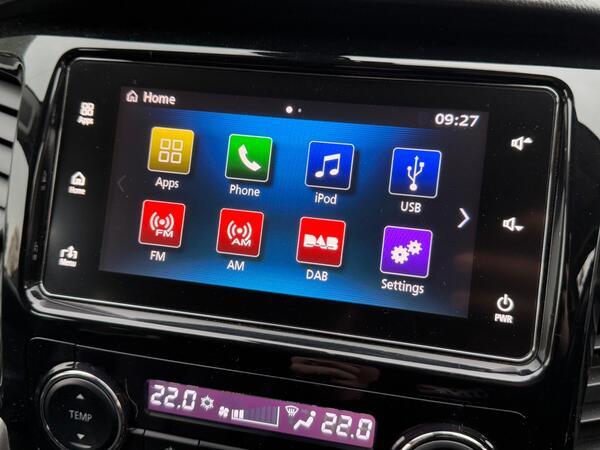 Mitsubishi L200 2.4 DI-D DC Challenger Auto 4WD Euro 6 4dr