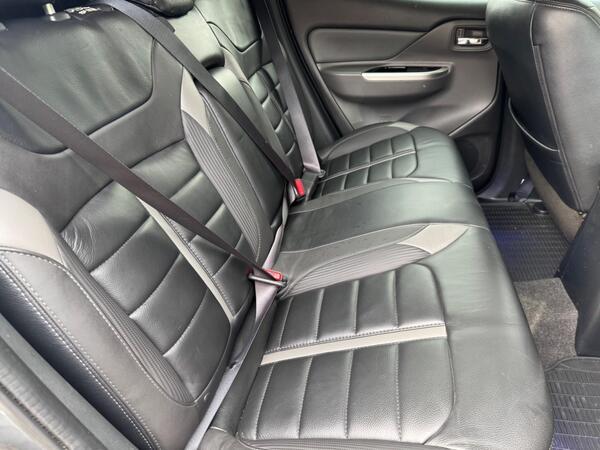 Mitsubishi L200 2.4 DI-D DC Barbarian Auto 4WD Euro 6 4dr