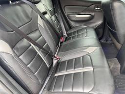 Mitsubishi L200 2.4 DI-D DC Barbarian Auto 4WD Euro 6 4dr at 31th