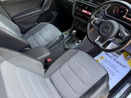 Volkswagen Tiguan 2.0 TDI R-Line Tech DSG 4Motion Euro 6 (s/s) 5dr at 7th