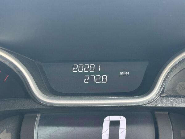 Renault Trafic 1.6 dCi ENERGY 29 Sport Nav LWB Standard Roof Euro 6 (s/s) 5dr