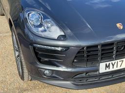 Porsche Macan 3.0 TD V6 S PDK 4WD Euro 6 (s/s) 5dr at 30th
