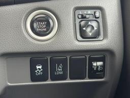 Mitsubishi L200 2.4 DI-D DC Warrior Auto 4WD Euro 6 4dr at 27th