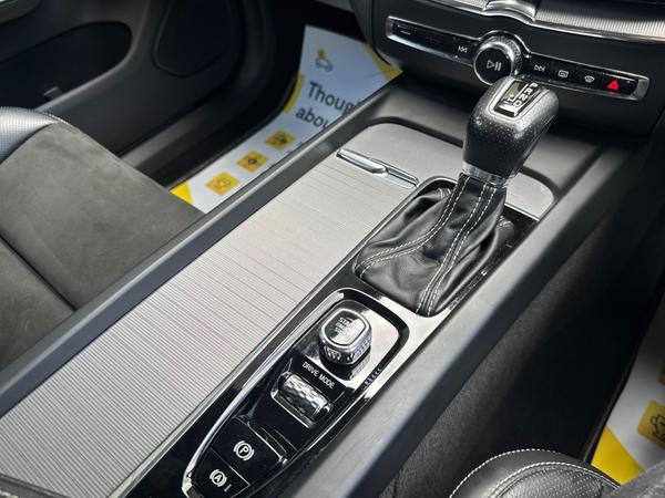 Volvo XC60 2.0 T5 R-Design Auto AWD Euro 6 (s/s) 5dr