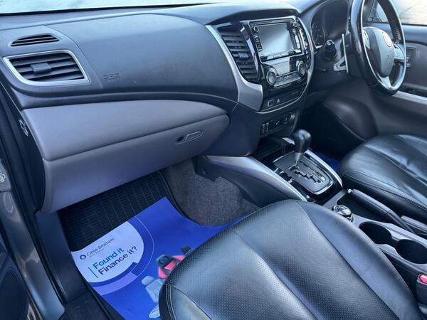 Fiat Fullback 2.4D LX Auto 4WD Euro 6 4dr (Euro 6)