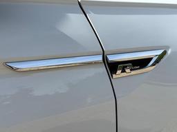 Volkswagen Tiguan 2.0 TDI R-Line Tech DSG 4Motion Euro 6 (s/s) 5dr at 66th