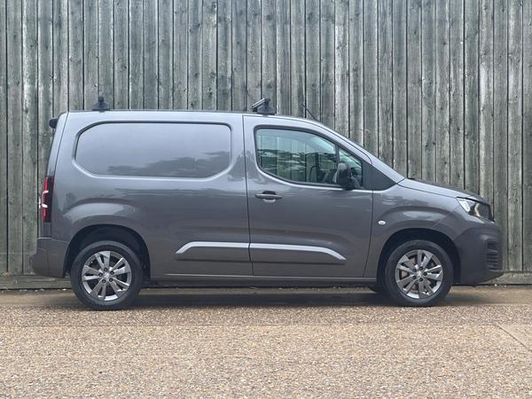 Peugeot Partner 1.5 BlueHDi 1000 Asphalt Premium Standard Panel Van SWB Euro 6 5dr