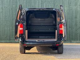 Peugeot Expert 2.0 BlueHDi 1400 Professional Premium Standard Panel Van MWB Euro 6 (s/s) 6dr at 14th