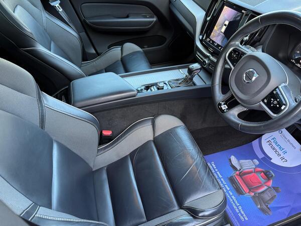 Volvo XC60 2.0 D4 R-Design Auto Euro 6 (s/s) 5dr
