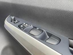 Nissan Navara 2.3 dCi N-Guard Auto 4WD Euro 6 4dr at 26th