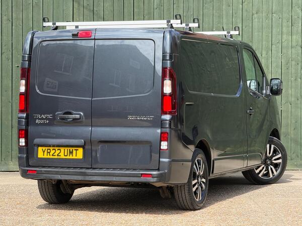 Renault Trafic 2.0 dCi Blue SL28 Sport+ L1 H1 Euro 6 (s/s) 5dr