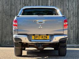 Mitsubishi L200 2.4 DI-D DC Barbarian Auto 4WD Euro 6 4dr at 20th