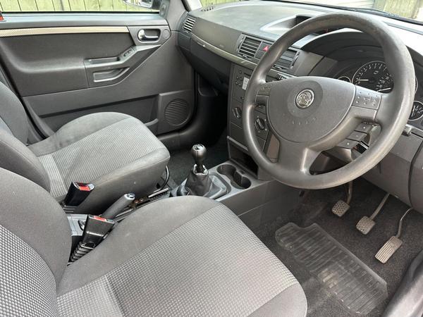 Vauxhall Meriva 1.6i 16v Club 5dr