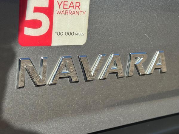 Nissan Navara 2.3 dCi Tekna 4WD Euro 6 (s/s) 4dr