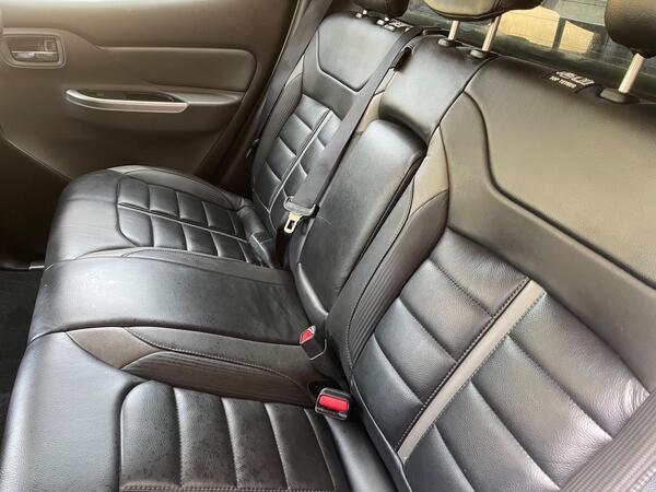 Mitsubishi L200 2.4 DI-D DC Barbarian Auto 4WD Euro 6 4dr