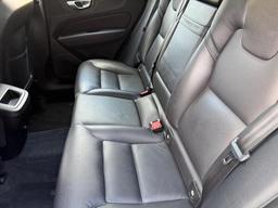 Volvo XC60 2.0 T5 Momentum Auto AWD Euro 6 (s/s) 5dr at 14th