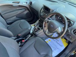 Ford Transit Courier 1.0 EcoBoost Sport L1 Euro 6 5dr at 33th