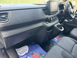 Nissan Primastar 2.0 dCi 30 Tekna L2 H1 Euro 6 (s/s) 5dr at 6th