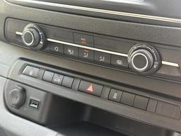 Citroen Dispatch 1.6 BlueHDi 1000 Enterprise M FWD 2 Euro 6 6dr at 17th