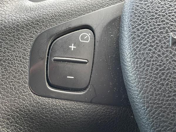 Vauxhall Vivaro 1.6 CDTi 2900 BiTurbo ecoTEC Limited Edition Nav Crew Van L2 H1 Euro 6 (s/s) 5dr (6 Seat)