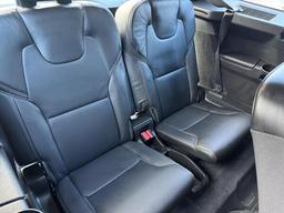 Volvo XC90 2.0 D5 PowerPulse Inscription Auto 4WD Euro 6 (s/s) 5dr at 15th