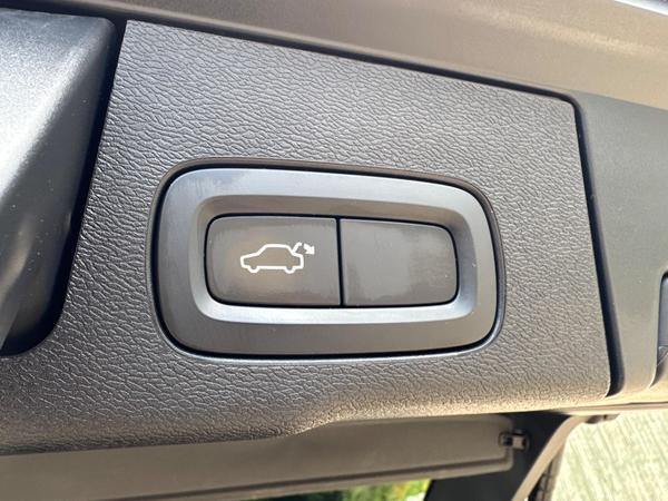 Volvo XC60 2.0 T5 R-Design Auto AWD Euro 6 (s/s) 5dr