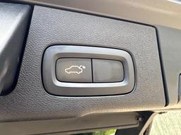 Volvo XC60 2.0 T5 R-Design Auto AWD Euro 6 (s/s) 5dr at 43th