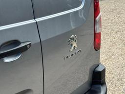 Peugeot Partner 1.5 BlueHDi 1000 Professional Premium Standard Panel Van SWB Euro 6 5dr at 43th