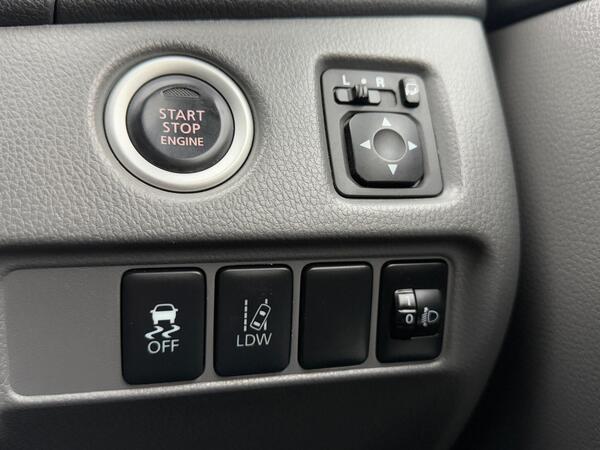Mitsubishi L200 2.4 DI-D DC Challenger Auto 4WD Euro 6 4dr