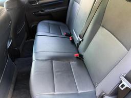 Toyota Hilux 2.8 D-4D Invincible X Auto 4WD Euro 6 (s/s) 4dr at 32th