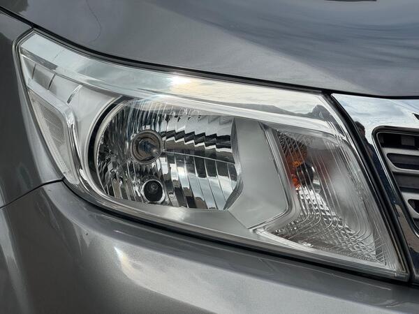 Nissan Navara 2.3 dCi Acenta 4WD Euro 6 (s/s) 4dr