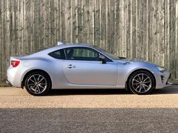 Toyota GT86 2.0 Boxer D-4S Pro Euro 6 2dr at 10th