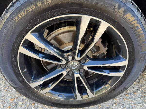 Volvo XC60 2.0 T4 Edition Auto Euro 6 (s/s) 5dr