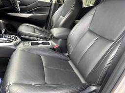 Nissan Navara 2.3 dCi Tekna Auto 4WD Euro 6 4dr at 37th
