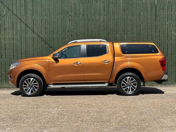 Nissan Navara 2.3 dCi Tekna Auto 4WD Euro 6 4dr