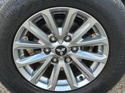 Mitsubishi L200 2.4 DI-D DC Barbarian Auto 4WD Euro 6 4dr at 18th