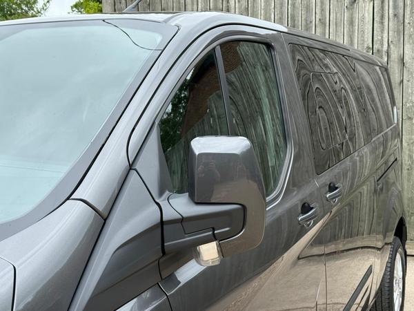 Ford Transit Custom 2.0 320 EcoBlue Limited Crew Van L2 H1 Euro 6 (s/s) 5dr (6 Seat)