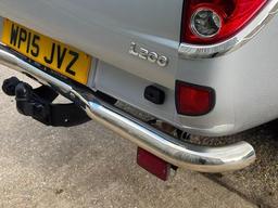 Mitsubishi L200 2.5 DI-D Barbarian 4WD Euro 5 4dr (LB) at 47th