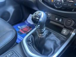 Nissan Navara 2.3 dCi Tekna 4WD Euro 6 (s/s) 4dr at 39th