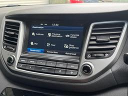 Hyundai TUCSON 1.7 CRDi Blue Drive SE Nav Euro 6 (s/s) 5dr at 4th