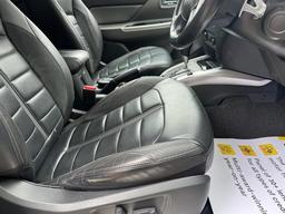 Mitsubishi L200 2.4 DI-D DC Barbarian Black Auto 4WD Euro 6 4dr (Roll Top) at 39th
