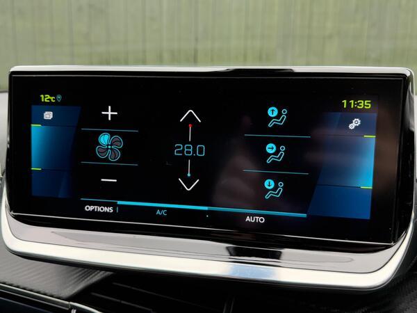 Peugeot E-2008 50kWh GT Auto 5dr