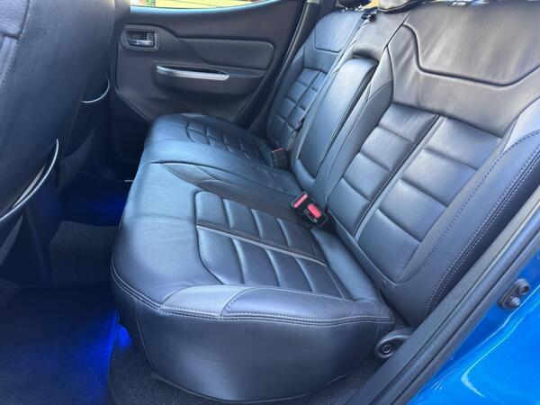 Mitsubishi L200 2.4 DI-D DC Barbarian Auto 4WD Euro 6 4dr