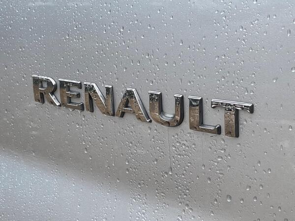 Renault Trafic 2.0 dCi Blue SL28 Sport L1 H1 Euro 6 (s/s) 5dr